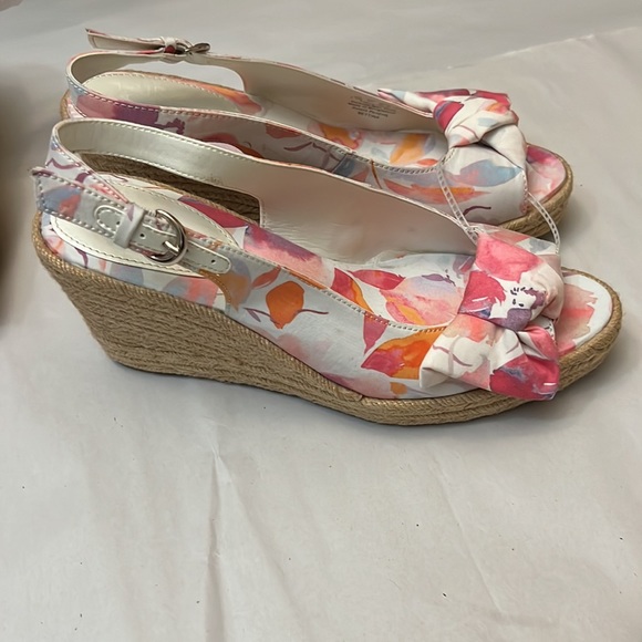Naturalizer Bettina Espadrille Wedge Sandals. - Picture 7 of 13